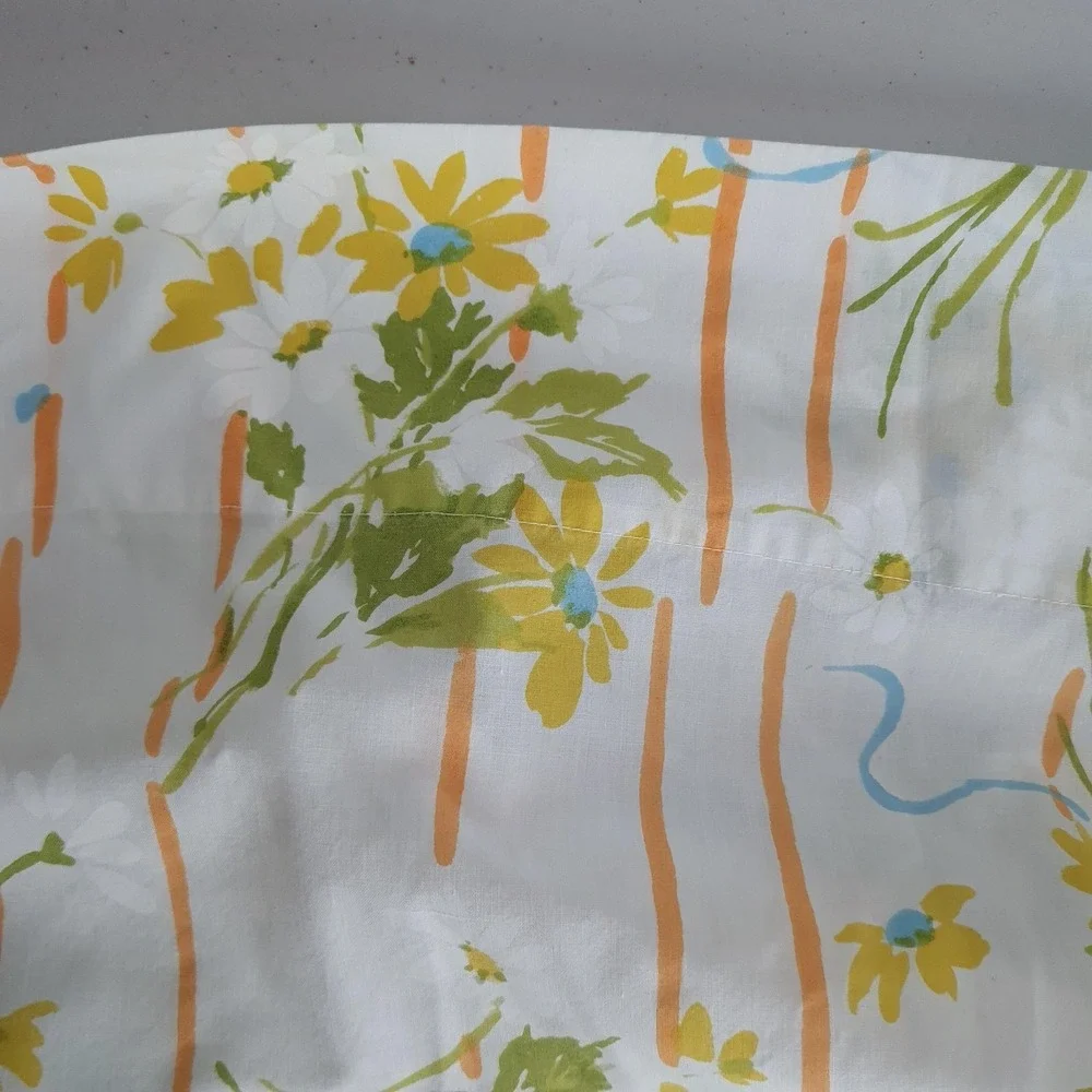 Vintage Utica Double Flat Sheet Daisy Floral Yellow Green Orange USA Bedding